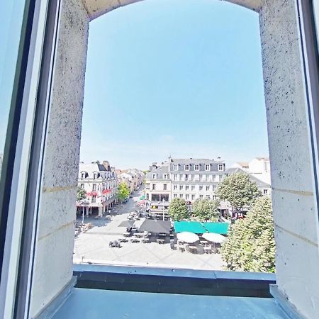 Apartmán Logement Place D'Erlon Hypercentre Avec Balcon Remeš Exteriér fotografie
