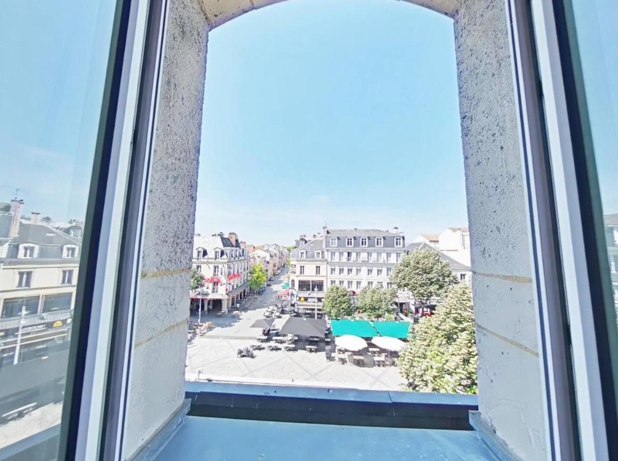 Apartmán Logement Place D'Erlon Hypercentre Avec Balcon Remeš Exteriér fotografie