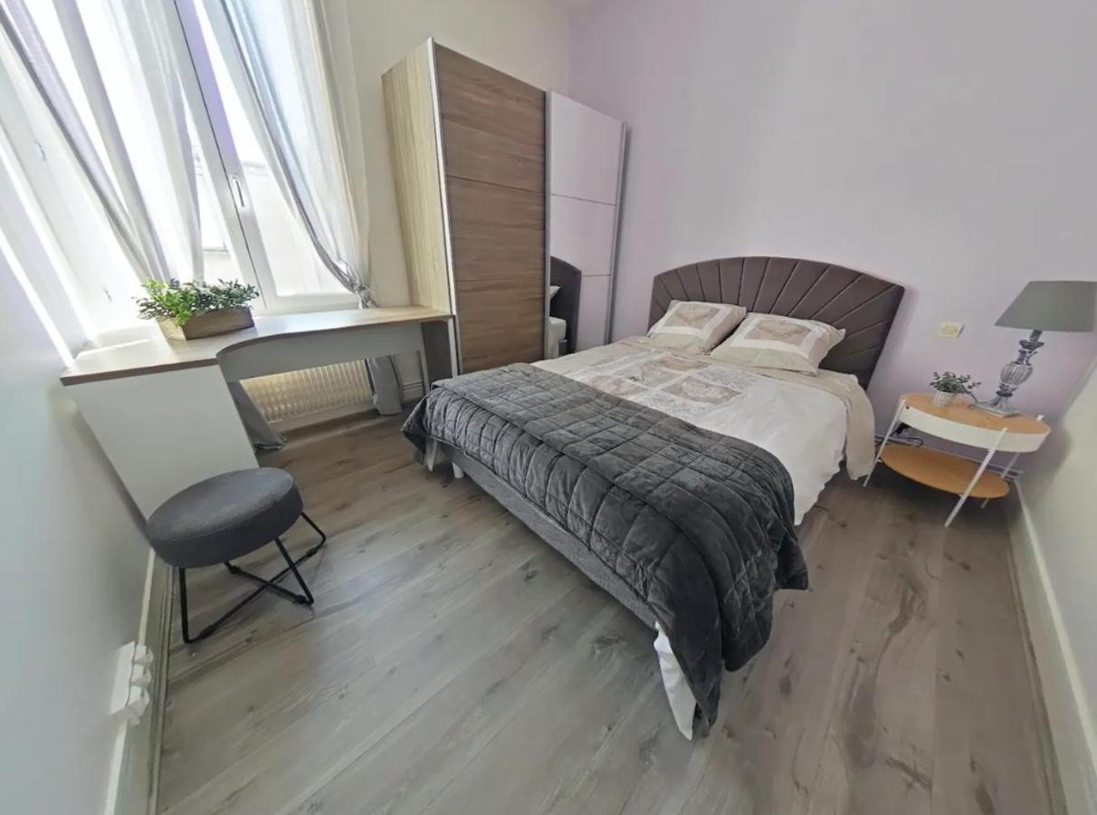 Apartmán Logement Place D'Erlon Hypercentre Avec Balcon Remeš Exteriér fotografie