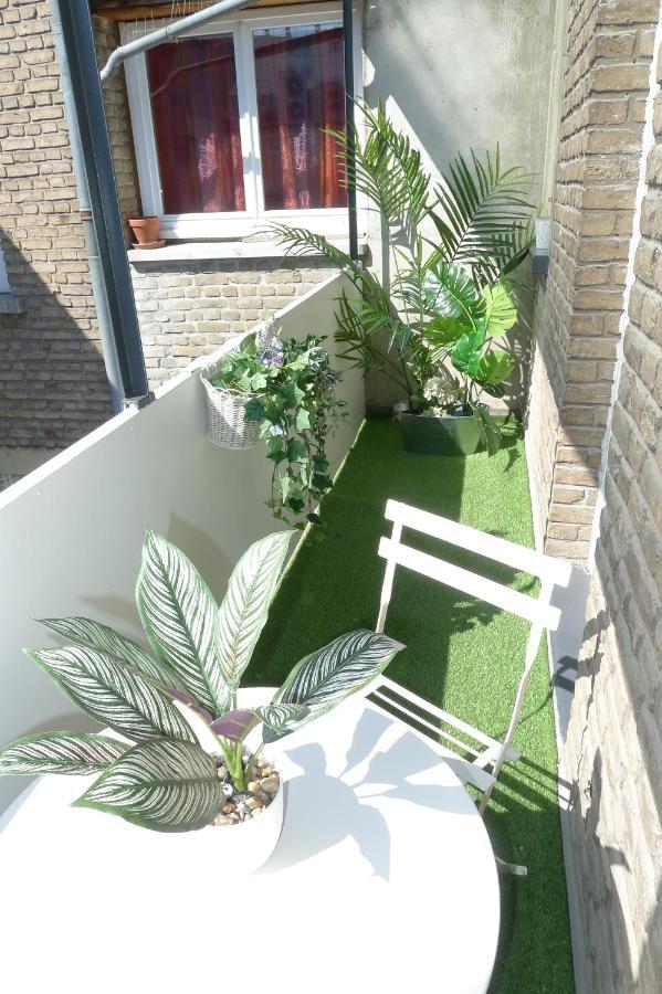 Apartmán Logement Place D'Erlon Hypercentre Avec Balcon Remeš Exteriér fotografie
